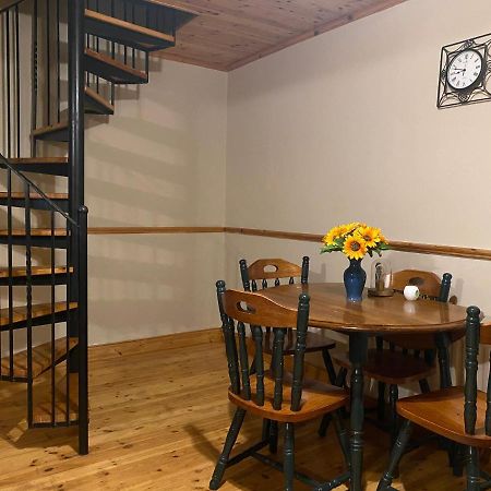 Cosy City Centre Guest Room Shared Home Galway Buitenkant foto